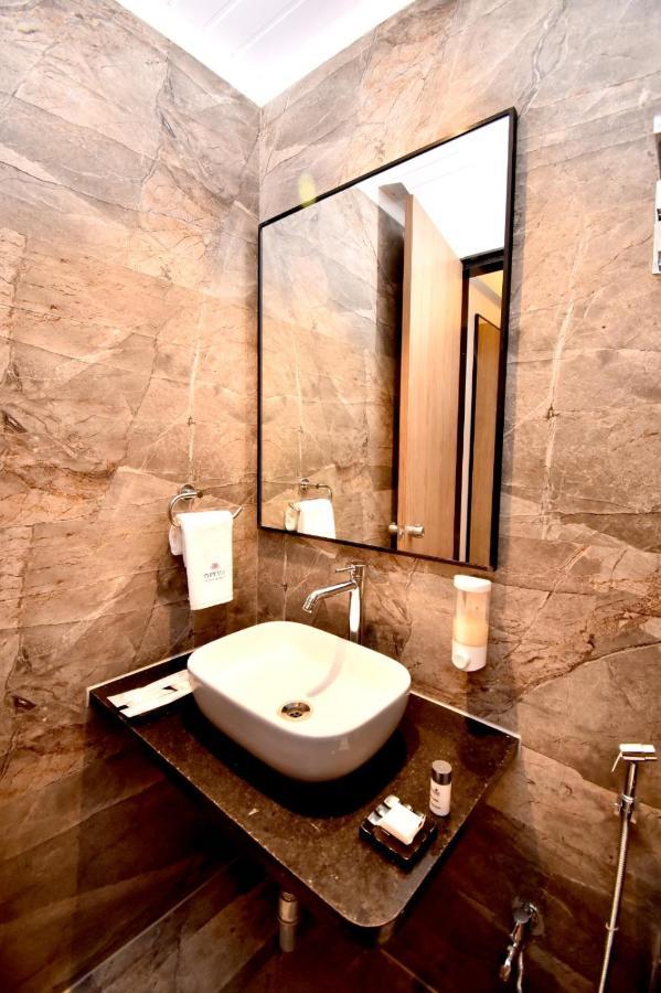 Meritas Aura Resort Lonavla Exterior foto